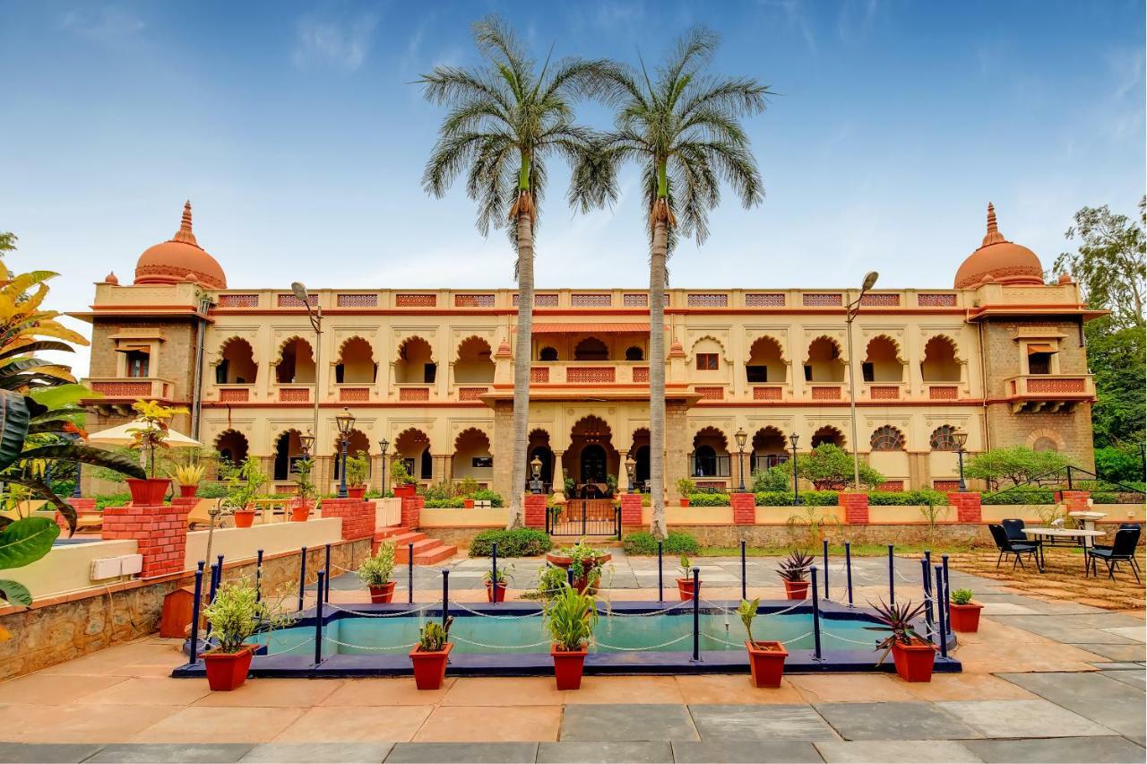 Welcomheritage Shivavilas Palace, Hampi Hosapete Exteriör bild